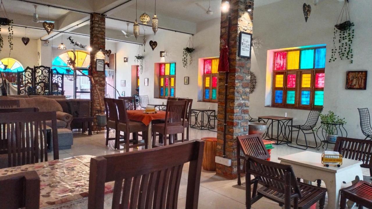 Rangbaari Stays & Cafe Джодхпур Экстерьер фото