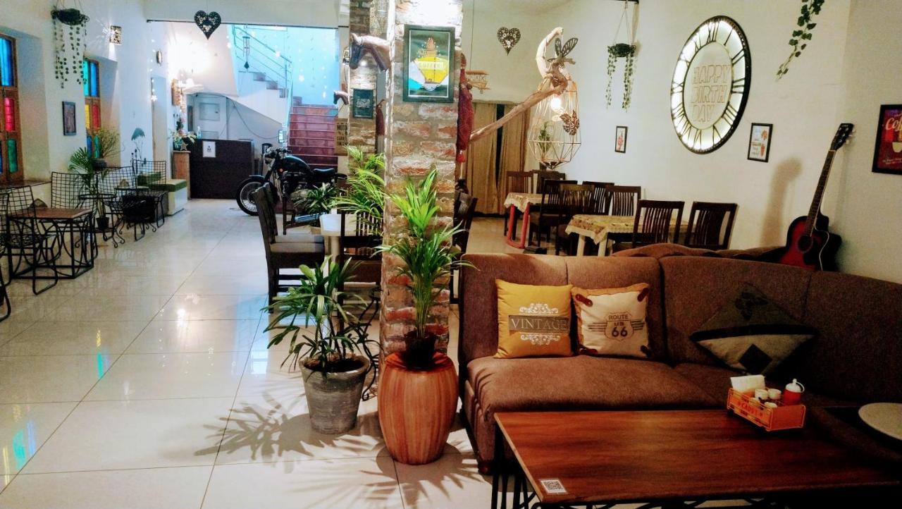 Rangbaari Stays & Cafe Джодхпур Экстерьер фото